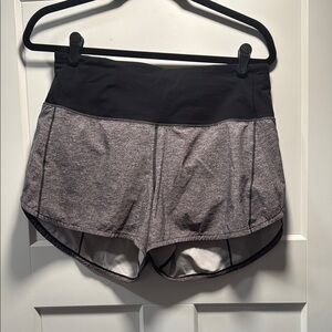 Lululemon Athletica Black and Gray Athletic Shorts High Rise 4” inseam
